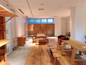 関西カーボンもお世話になっている京都信用金庫さんの産学銀連携が出来る「新河原町ビル」のレセプションに行って来ました。